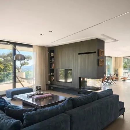 Дом отдыха Superb With Panoramic Sea View