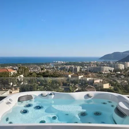 Дом отдыха Superb With Panoramic Sea View Мандельё-ла-Напуль